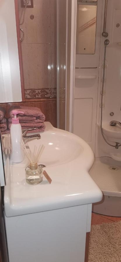 Tirana City Center Apartment Екстер'єр фото