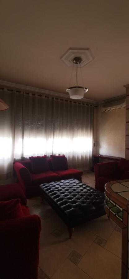 Tirana City Center Apartment Екстер'єр фото